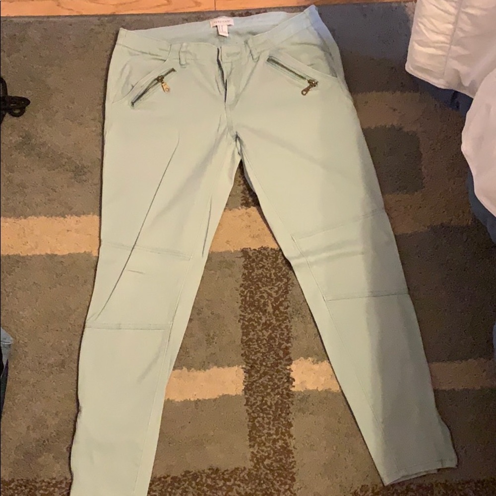 FOREVER 21!!! Mint Green pants